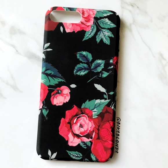 Accessories - NEW iPhone 7 Plus/8 Plus Floral Hard PC Case